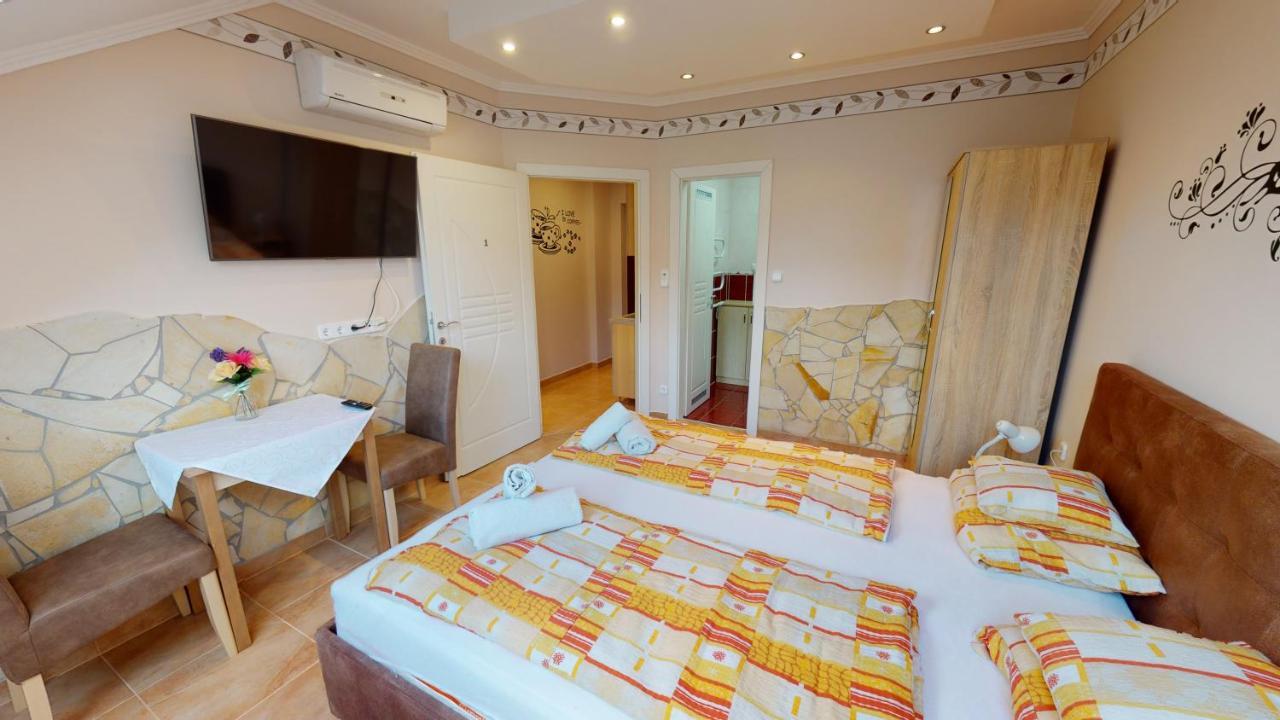 Cristian Apartman Хайдусобосло Экстерьер фото