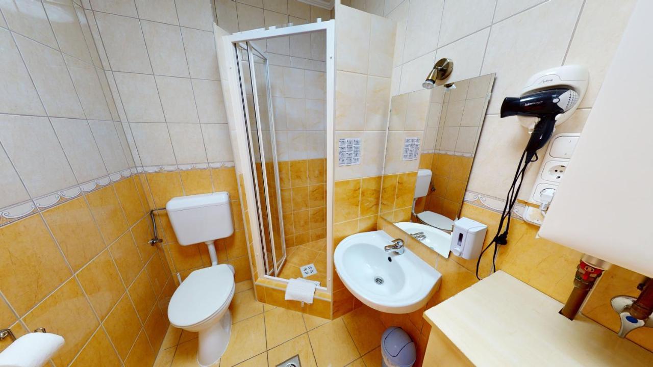 Cristian Apartman Хайдусобосло Экстерьер фото